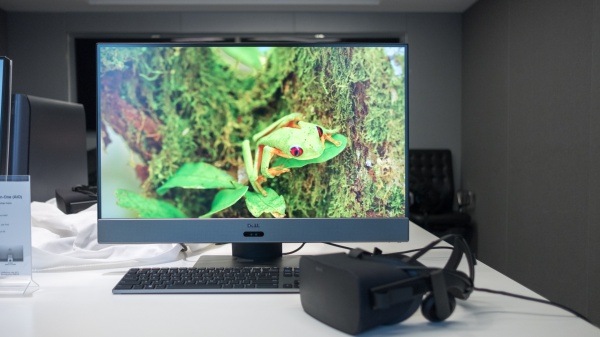 3. కోర్సెయిర్ వన్ ప్రో i180: