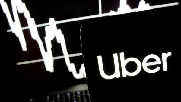  ప్రతి 8 నిమిషాలకు రూ.15 వేలు 