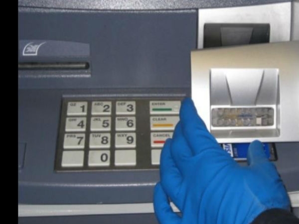 క్లోనింగ్ మోసాలు