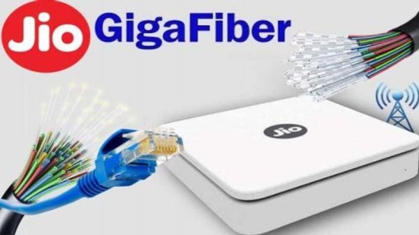 జియో గిగాఫైబర్ రూ.500 చెల్లిస్తే ఇంటర్నేషనల్ కాల్స్: