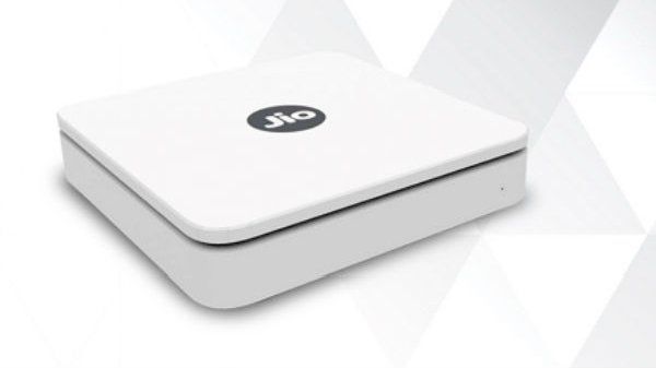  ఒక్క బాక్స్‌లోనే అనేక సదుపాయాలు