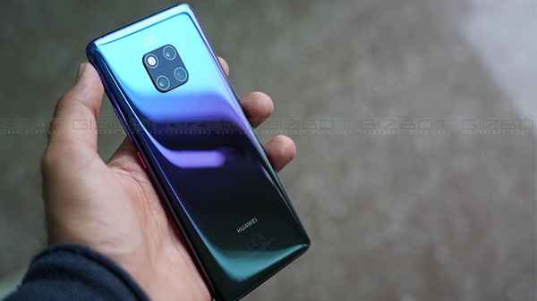 హువాయి దెబ్బకు తగ్గిన ఆపిల్ అమ్మకాలు 