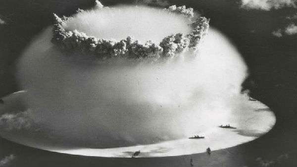 దశాబ్ద కాలంపాటు సూర్యుడి చుట్టూ పొగ