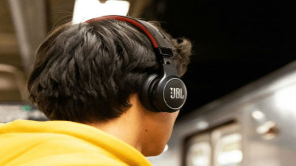 రెగ్యులర్ బ్లూటూత్ హెడ్‌ఫోన్‌ల మాదిరిగా