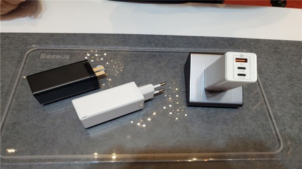 షియోమి  60W ఫాస్ట్ ఛార్జర్‌