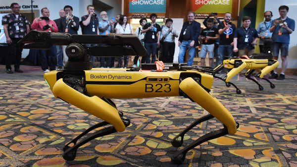 రిమోట్ ద్వారా... 