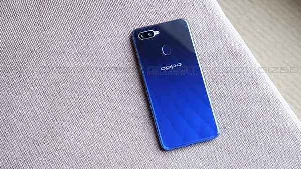 OPPO F9 హ్యాండ్‌సెట్ అమ్మకాలకు 