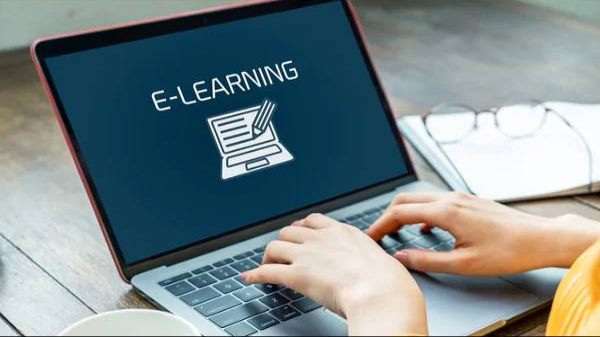 ఆన్‌లైన్ స్టడీయింగ్