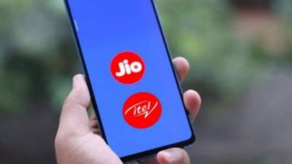 2,400mAh బ్యాటరీ