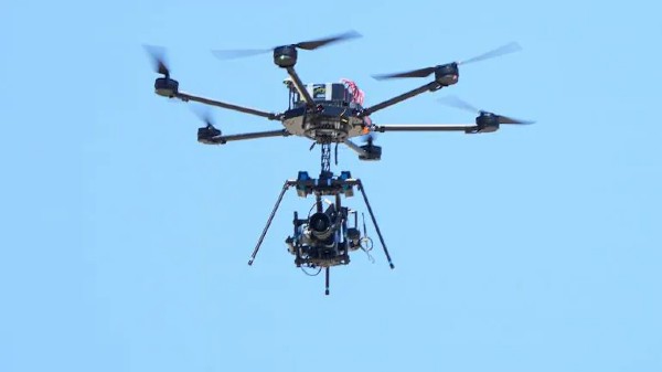 డ్రోన్‌ల అసెంబెల్