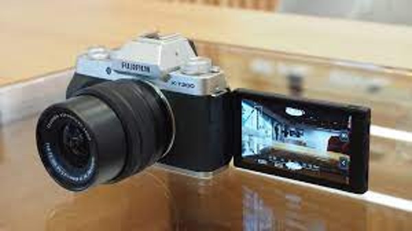 FUJIFILM X సిరీస్ X-T200 మిర్రర్‌లెస్ కెమెరా