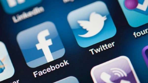 Facebook ఆటో-ప్లేయింగ్ వీడియోలను ఆఫ్ చేసే విధానం 
