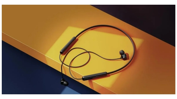 Dizo నుంచి అందుబాటు ధరలో మరో కొత్త Smart Watch, Neckband విడుదల! Dizo నుంచి అందుబాటు ధరలో మరో కొత్త Smart Watch, Neckband విడుదల!