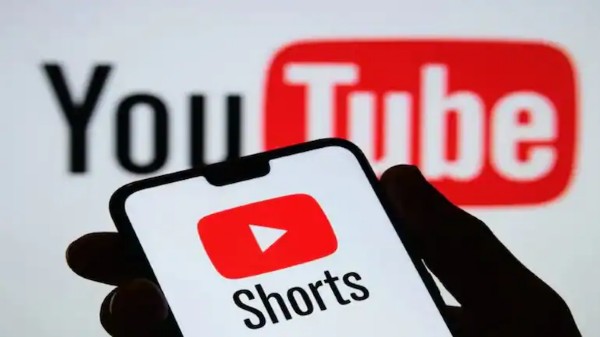 Youtubeలో 500 సబ్స్క్రైబర్స్ ఉన్నారా!అయితే మీరు ఆ ఫీచర్కు అర్హులే Youtubeలో 500 సబ్స్క్రైబర్స్ ఉన్నారా!అయితే మీరు ఆ ఫీచర్కు అర్హులే