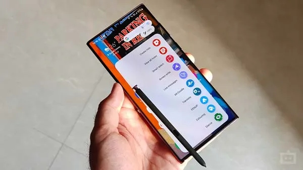 Samsung Galaxy S22 సిరీస్లో షాకిచ్చేలా కొత్త కెమెరా అప్గ్రేడ్! Samsung Galaxy S22 సిరీస్లో షాకిచ్చేలా కొత్త కెమెరా అప్గ్రేడ్!