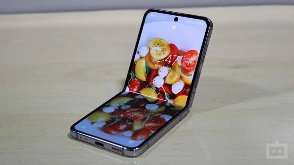 Samsung Galaxy Z Flip 4 స్పెసిఫికేషన్లు:
