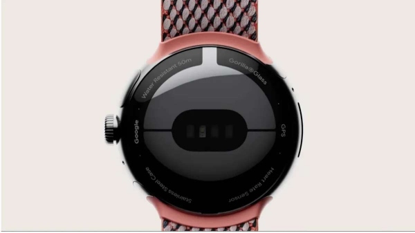 షాకిచ్చే ఫీచర్లతో Google నుంచి తొలి Pixel Watch విడుదల.. ధర చూడండ షాకిచ్చే ఫీచర్లతో Google నుంచి తొలి Pixel Watch విడుదల.. ధర చూడండ