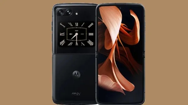 Motorola నుంచి Razr 22 పేరుతో ప్రీమియం ఫోల్డబుల్ స్మార్ట్ఫోన్ వచ్చేసి Motorola నుంచి Razr 22 పేరుతో ప్రీమియం ఫోల్డబుల్ స్మార్ట్ఫోన్ వచ్చేసి