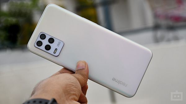 కేవలం 5G మద్దతుపై దృష్టి పెట్టవద్దు! ఇతర విషయాలు కూడా గమనించండి.