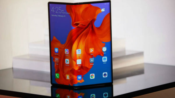 Xiaomi ఫోల్డబుల్ ఫోన్ Huawei Mate X  ని పోలి ఉంటుంది