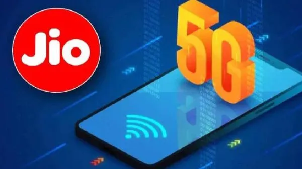 బ్యాటరీ మరియు ఇతర ఫీచర్ల వివరాలు