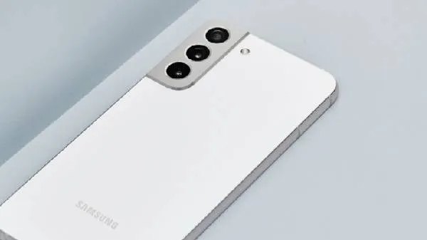 Samsung Galaxy S22 Now Available At Huge Price Cut In India. Check New Price Details Here.