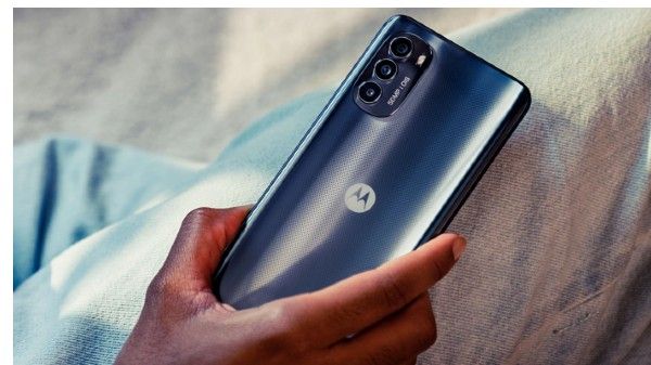 Huge Price Cut On Moto G82 Price In Indian Market, Check New Price And Offers Details Here.