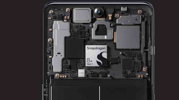 I Played Call of Duty: Mobile on the OnePlus 11R 5G. It’s an Unfair Advantage