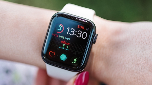 Apple watch saves another life 