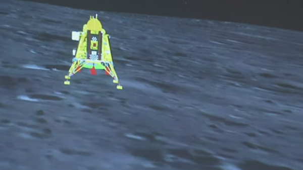ISRO successfully launched chandrayaan-3 lander on moon