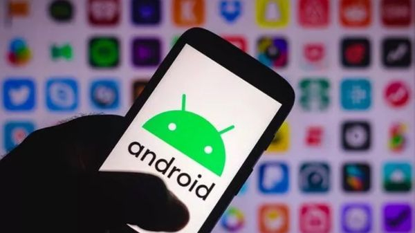 Google Bans 43 Android Apps From Playstore, These Apps Causes Battery Drain In Your Phone. Details