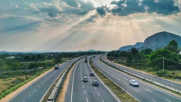 national highway authority introduced rajmargyatra app