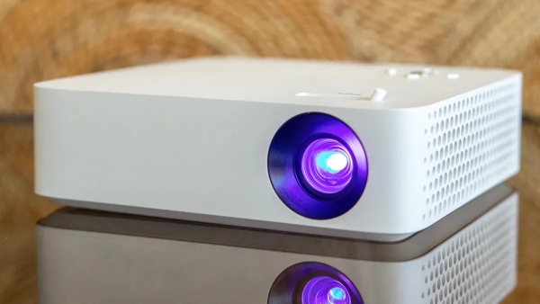List Of Top 5 Best Smart Projectors You Can Buy In India For Gaming And Entertainment Purpose.Price Details