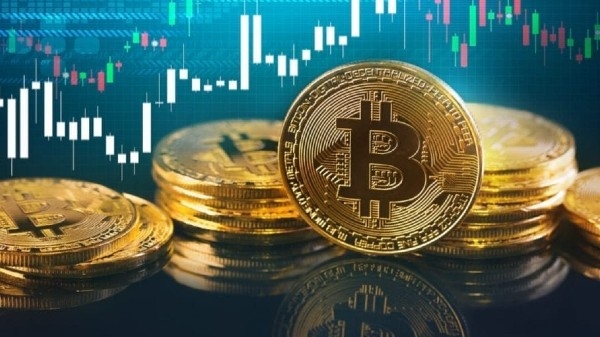 woman losts rs27 lakh in fake bitcoin scam