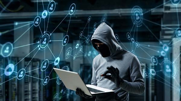 man lost RS 64 lakh in whatsapp fake trading scam