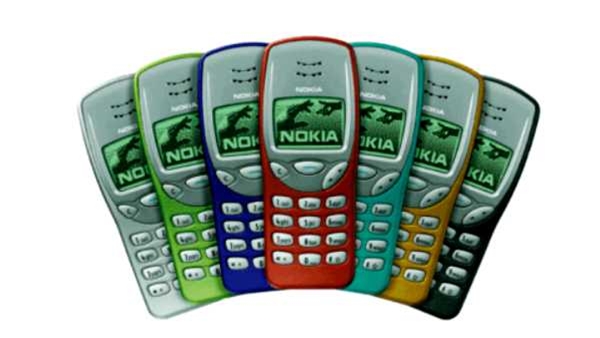 Nokia 3210 feature phone