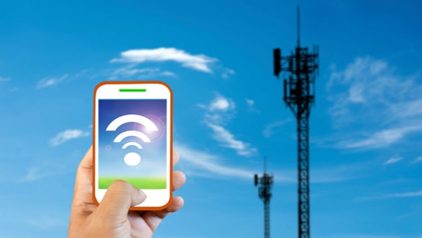 89 percentage of mobile users experience call drops  local circles survey