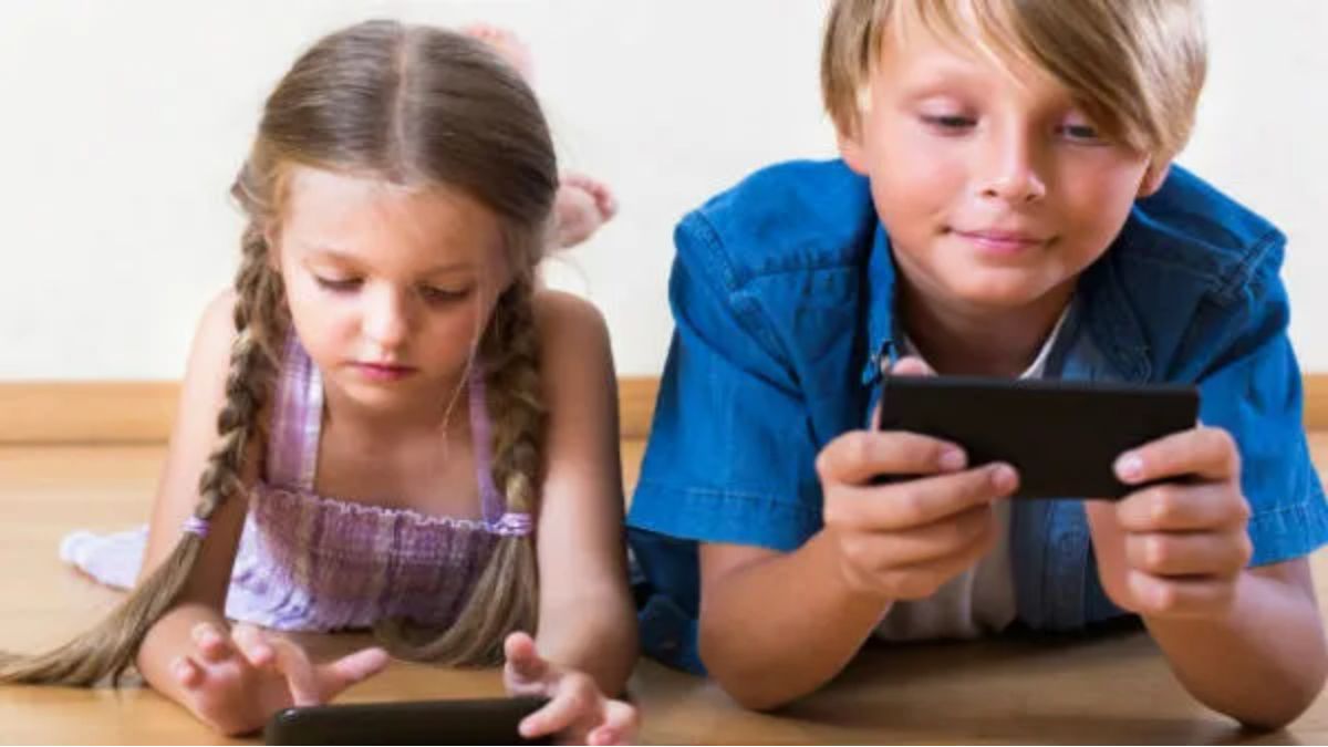 Digital Addiction Is Your Teen at Risk Shocking Impact on Young Adults Mental Health Revealed Digital Addiction Is Your Teen at Risk Shocking Impact on Young Adults Mental Health Revealed