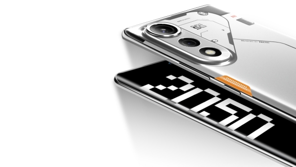 tecno pova curve 5G smartphone