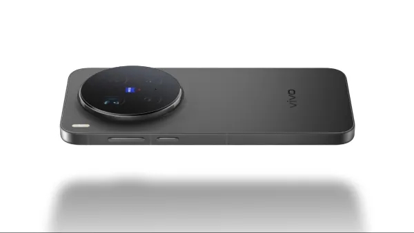 Vivo X300 and X300 Pro Smartphones