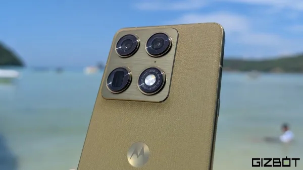 Motorola Signature sale today in india