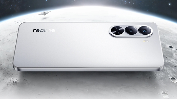 realme p4x 5G smartphone