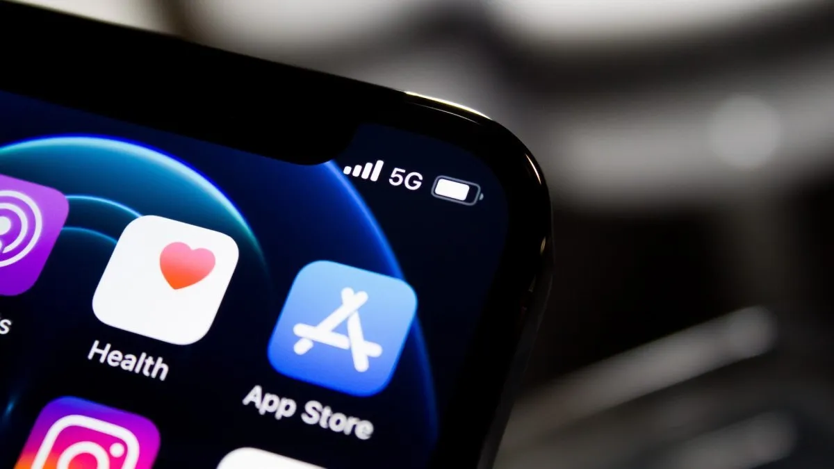 App Store Transparency Report Reveals That Apple Rejected Over 1.6 Million Submissions in 2022 - Vimarsana News