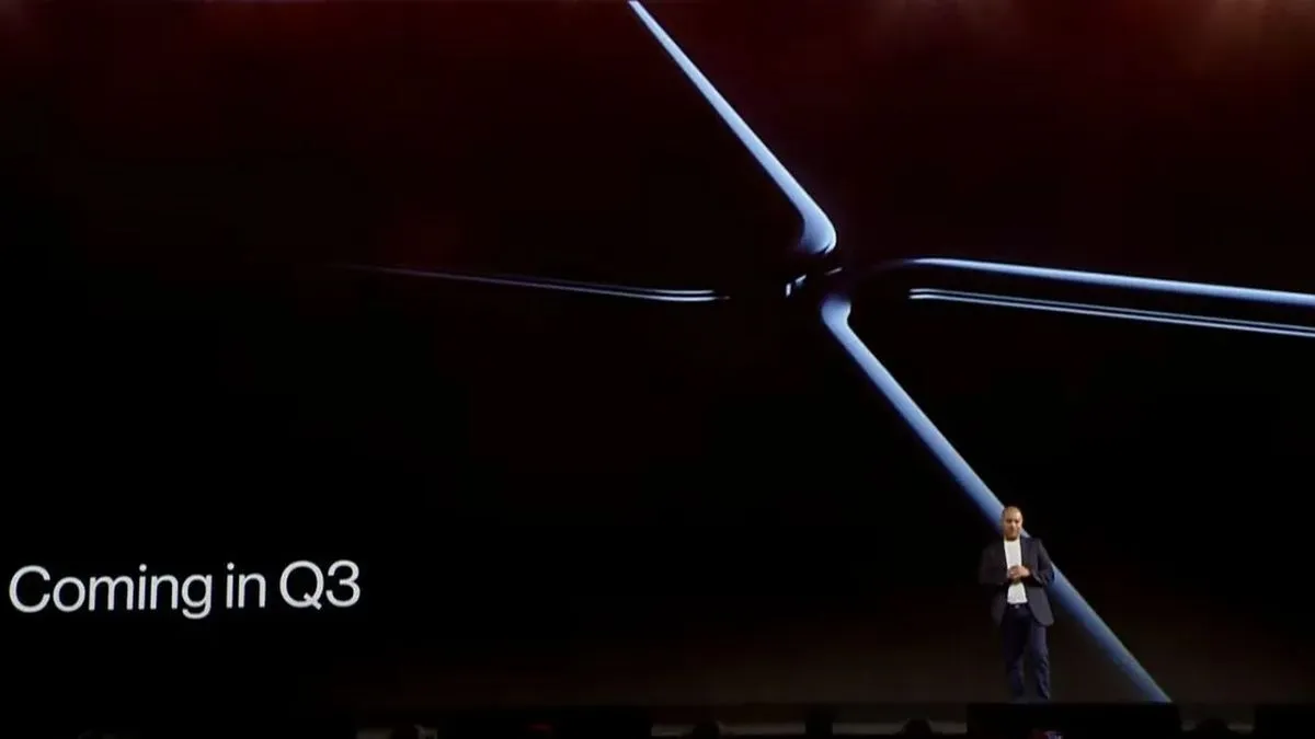 First OnePlus Foldable Phone to Debut in August: Report - Vimarsana News