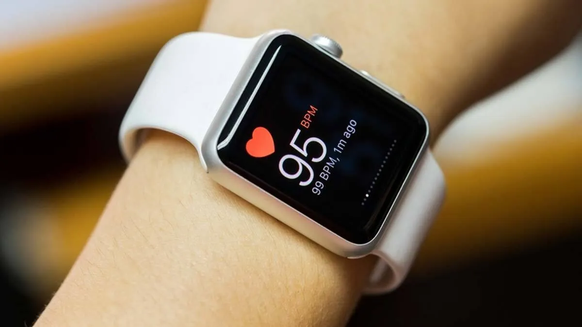 New Study Shows Smartwatches Can Detect Higher Risk of Heart Failure and Irregular Heart Rhythms - Vimarsana News