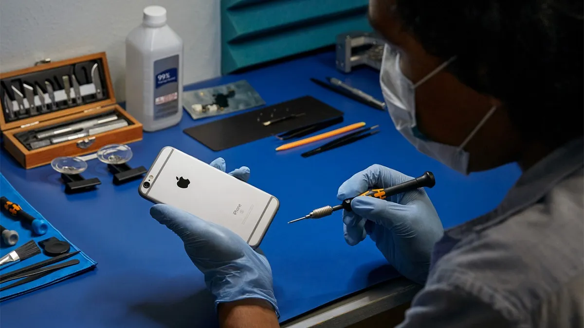 iPhone 14 series and M2 MacBook Laptops Now Eligible For Apple Self-Service Repair Program - Vimarsana News