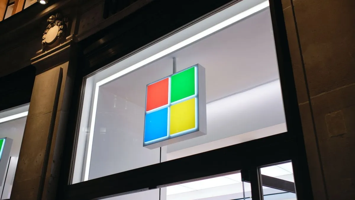 Microsoft Hits Record Valuation of $2.59 Trillion as its Share Price Soars - Vimarsana News