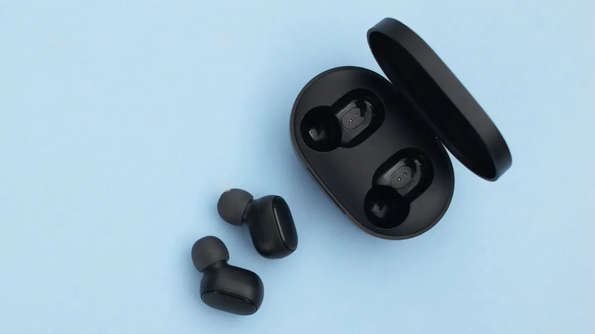 IDC Reports Robust 53% YoY Growth in India's Wearable Market for First Half of 2023 - Vimarsana News